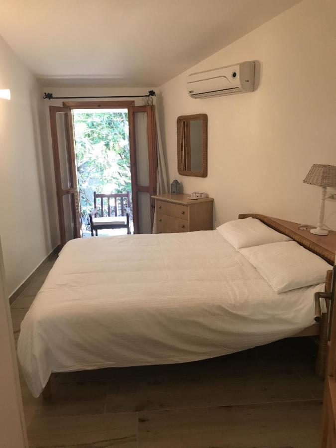 אולביה Porto Istana Beach House מראה חיצוני תמונה