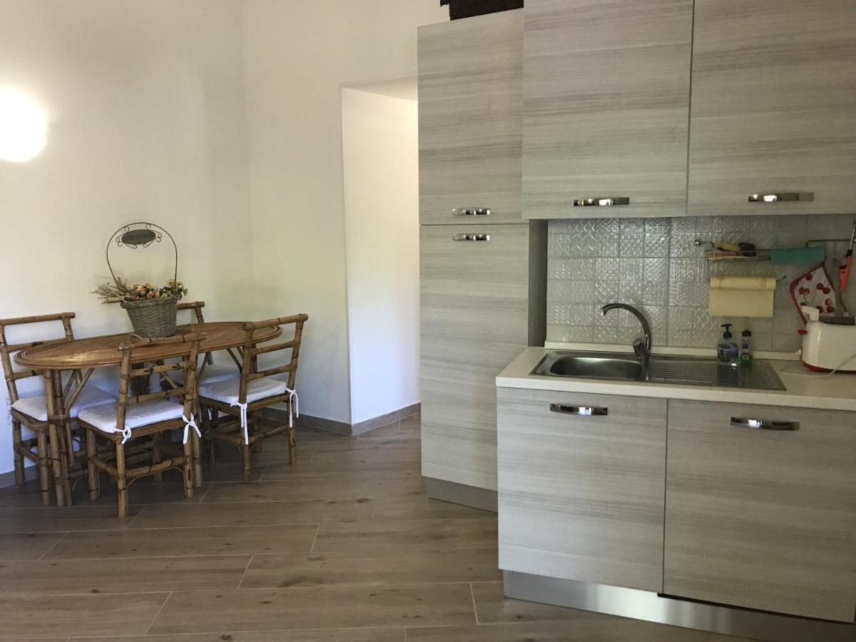 אולביה Porto Istana Beach House מראה חיצוני תמונה