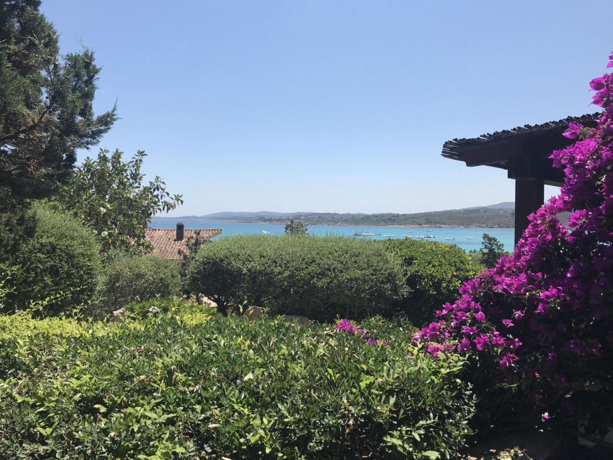 אולביה Porto Istana Beach House מראה חיצוני תמונה